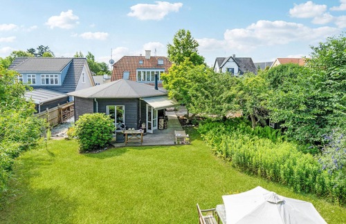 Gilleleje House | Relaxing Oceanfront Getaway with Spa and Scenic Views