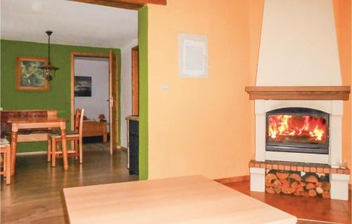 Gleima House | Family-Friendly Retreat in Gleima with Kitchen Access