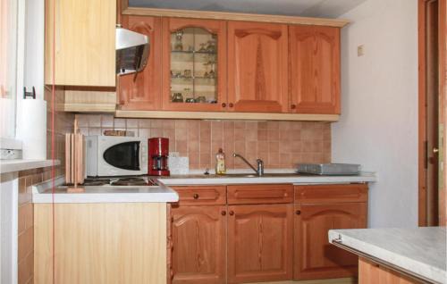 Gleima House | Family-Friendly Retreat in Gleima with Kitchen Access