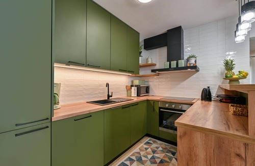 Grabrovnik House | Gorgeous home in Grabrovnik with sauna