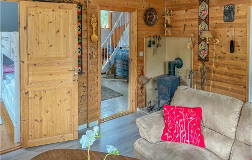 Sokndal House | Scenic Oceanfront Home in Hauge I Dalane with Kitchen