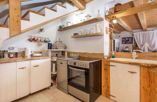 Baric Draga House | Unforgettable Oceanfront Retreat Just Steps from the Water