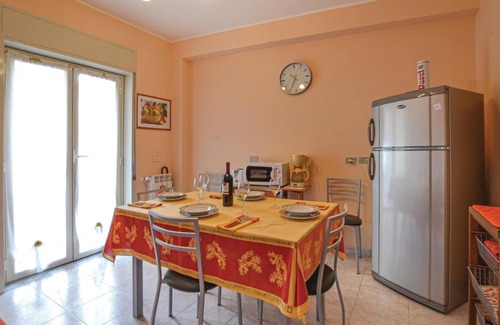 Mitogio House | Family-Friendly 4 Bedroom Retreat in Motta Camastra