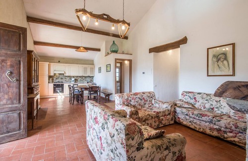 Radicondoli House | Family-Friendly 4 Bedroom Retreat in Radicondoli SI