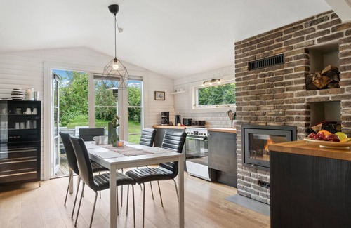 Frederikssund Municipality House | Enjoy a Cozy Beach Getaway with Pet-Friendly Amenities