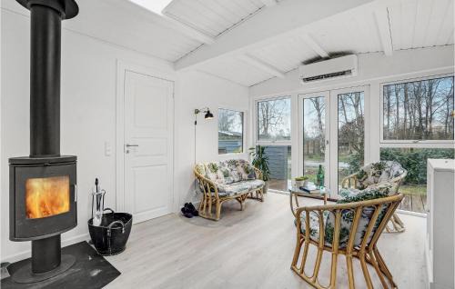 Juelsminde House | Cozy Home in Juelsminde with WiFi for Family Fun