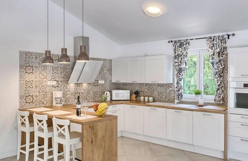 Sveta Nedelja House | Discover Villa Lucia: A Perfect Retreat in Eastern Istria