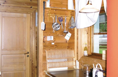 Ljungby House | Experience a Unique Wooden House on Lake Flären