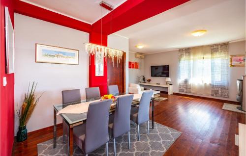 Ljubac House | Pet-Friendly 6 Bedroom Retreat with Pool in Ljubac