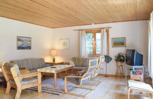 Loderup House | Ideal 3 Bedroom Retreat with Ocean View in Löderup
