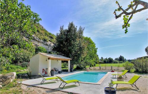 Merindol House | Family-Friendly 5 Bedroom Home with Pool in Merindol