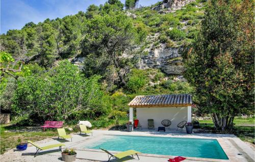 Merindol House | Family-Friendly 5 Bedroom Home with Pool in Merindol