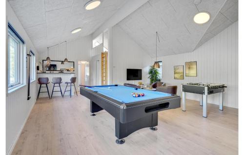 Houstrup House | Comfortable Home in Nørre Nebel with Pool and Kitchen