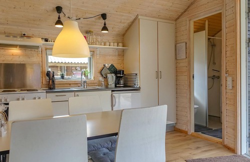 Balka Strand House | Pet-Friendly 1 Bedroom Oasis with Ocean Views in Nexø