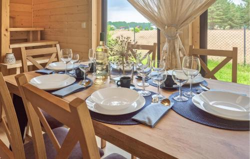 Miroszewo House | Relaxing Retreat in Nowe Warpno with Private Sauna & Pool