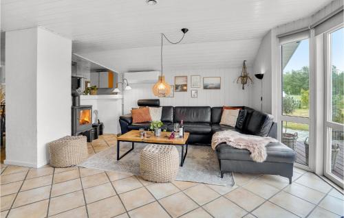 Jegum House | Stunning Oksbl Home with Panoramic Views and Pool Access