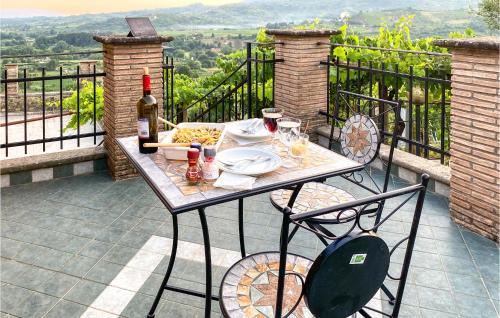 Olevano Romano House | Ideal Home in Olevano Romano: Pet & Child Friendly Stay