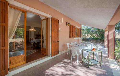 Monteguiduccio House | Welcoming Home in Ponzano Di Fermo with Free Wifi