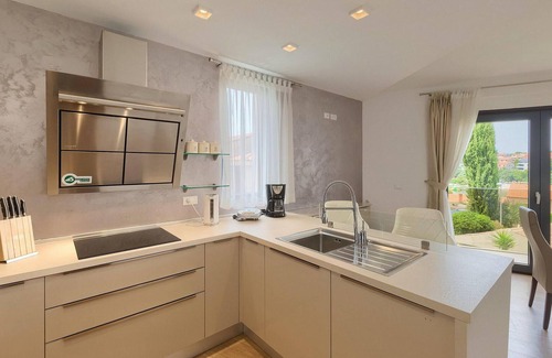 Pjescana Uvala House | Experience Villa Valsabion: 10/10 Guest Rated Oasis