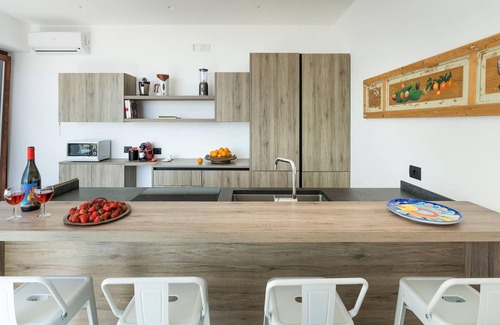Donnafugata House | Gorgeous home in Ragusa