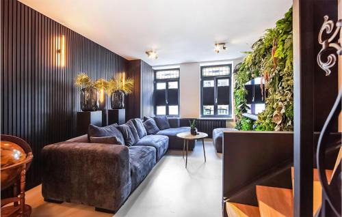 Roermond House | Exceptional Home in Roermond with Family-Friendly Kitchen