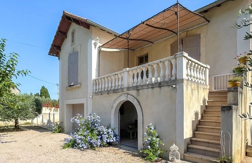Rognonas House | Family-Friendly Vacation Home with Pool and Spa Amenities
