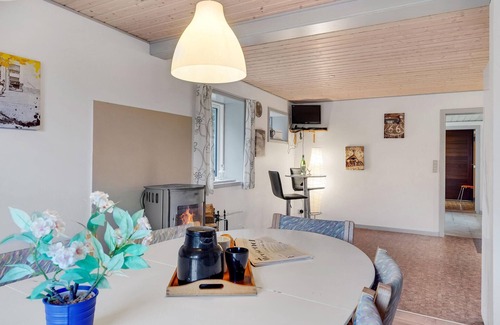 Spodsbjerg House | Cozy Cottage Near Fishing Store with Ocean Views