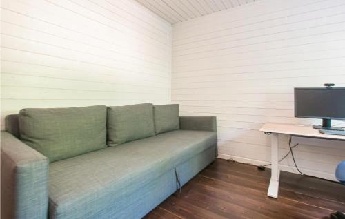 Grondalen House | Inviting Home in Sre Osen with WiFi and Child-Friendly Perks