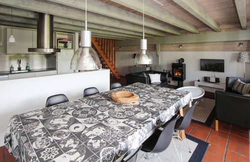 Samsø House | Beachfront Getaway: Perfect for Family Fun and Relaxation