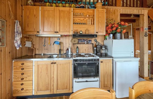 Smalandsstenar House | Tranquil Lakefront Retreat with Spa & Family-Friendly Perks