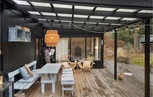 Strøby Ladeplads House | Inviting Home in Strøby with Kitchen for Family Stays