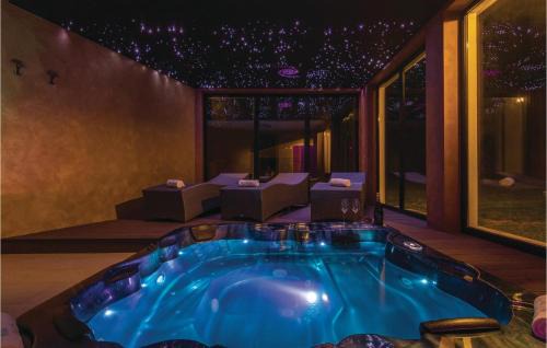 Sumber House | Delightful Sumber Retreat with Heated Pool & 10/10 Rating