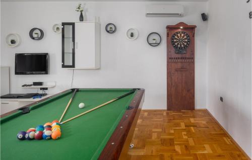 Sumber House | Delightful Sumber Retreat with Heated Pool & 10/10 Rating