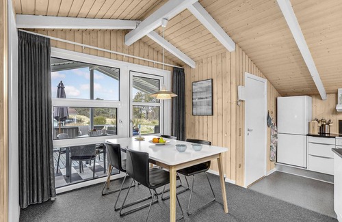 Sønder Vorupør House | Discover Nature's Beauty at Our Oceanfront Retreat