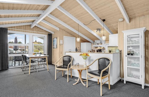 Sønder Vorupør House | Discover Nature's Beauty at Our Oceanfront Retreat