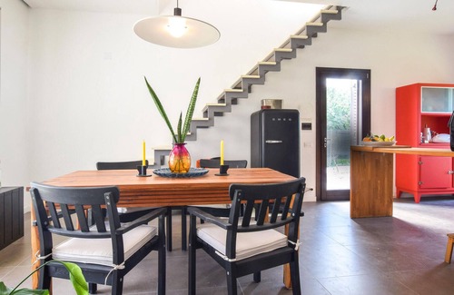 Trabia House | Idyllic 3 Bedroom Retreat with Ocean Views in Trabia