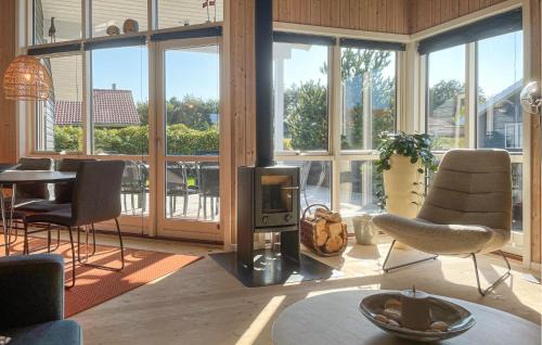 Nørre Fjand House | Inviting Ulfborg Retreat with Kitchen for Families and Pets