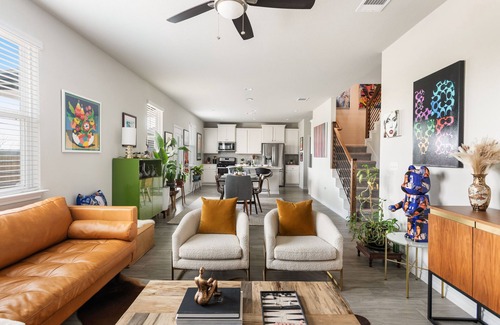 Austin House | Inviting Home Steps from F1, Airport & Downtown Austin