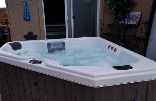 Prescott Valley Units House | Beautiful Home with Inviting Yard and Spa Amenities