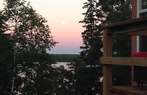 Northern Ontario Cabin | Beautiful Lake of the Woods Cabin with Pool and Views