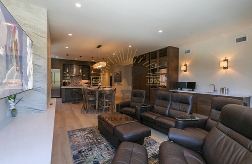Crystal Bay Condo | Experience Lake Views at Granite Place Luxury Condos