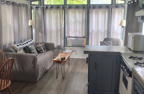 Hadley House | Gorgeous lake view