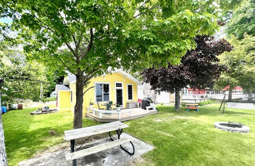 Pellston Cabin | Perfect Lakeside Retreat with Spa & Family-Friendly Vibes