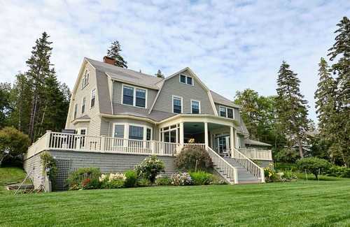 Hancock Point House | Experience Oceanfront Bliss Near Acadia National Park