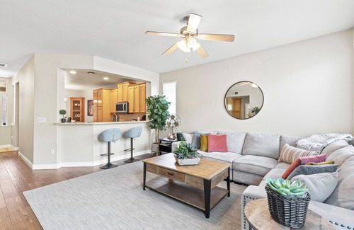 Greater Sacramento House | Bright and Cozy Updated Folsom Home with Family Amenities