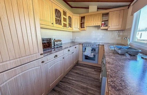 Skegness Cabin | Charming Lodge with Decking at Southview Holiday Park