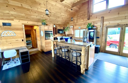 Harrisonville Cabin | Inviting Log Cabin with Scenic Views & Family-Friendly Perks