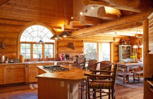 Lompoc House | Idyllic Log Cabin Retreat on Scenic Ranch & Vineyard