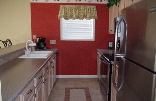 Village of Four Seasons Condo | Beautiful Lakefront Condo at Regatta Bay with Pool & Spa
