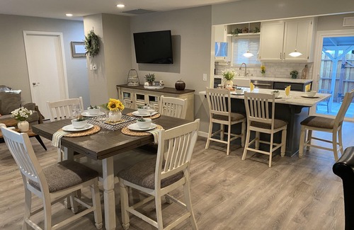 Orangevale House | Modern Hotel with Ocean View & Family-Friendly Amenities